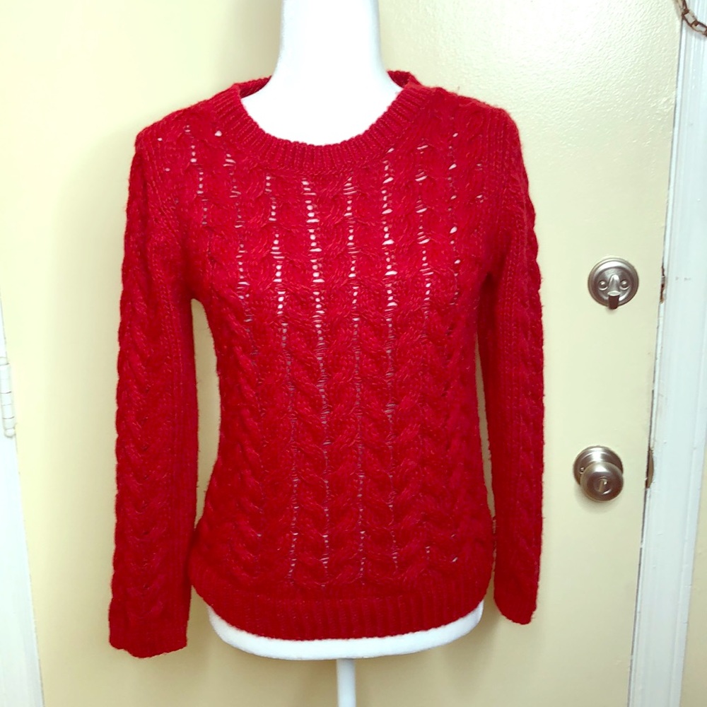 H&M RED CAVLE KNIT SWEATER SIZE M